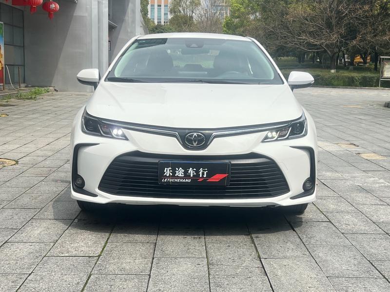 Toyota Corolla, 2023 — фото 2 из 12