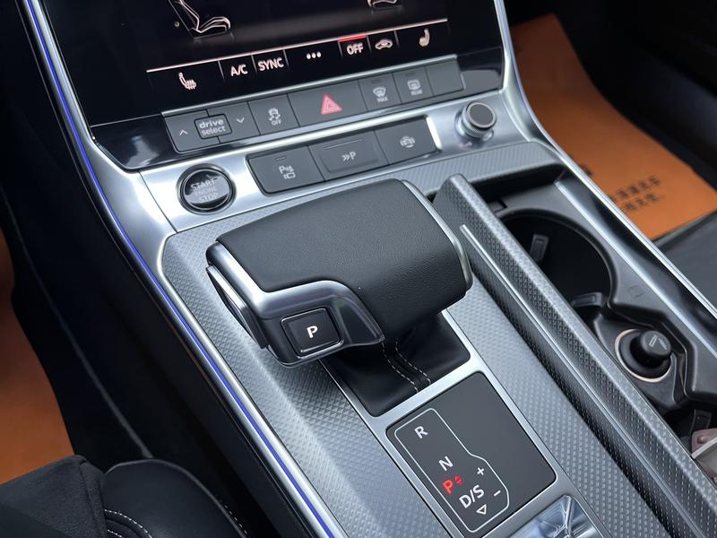 Audi A7L, 2023 — фото 8 из 12