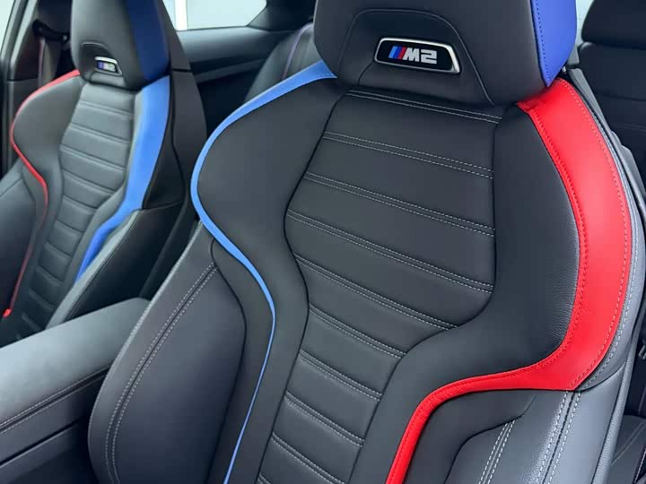 BMW M2, 2023 — фото 6 из 9