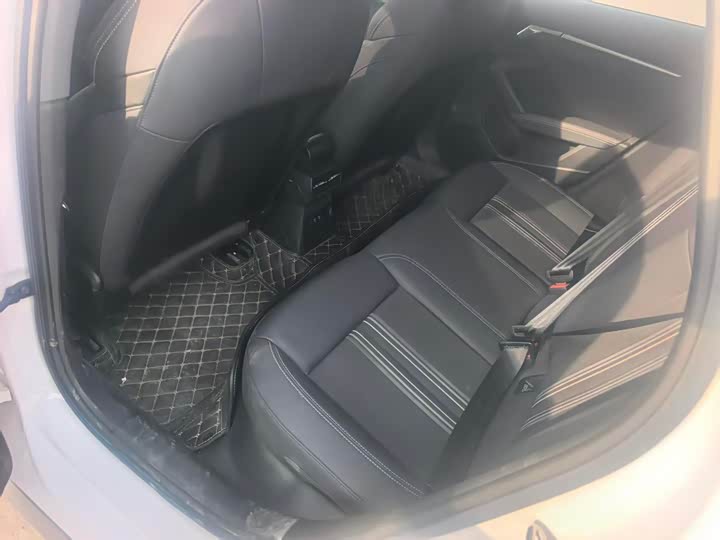 Audi A3, 2023 — фото 8 из 9