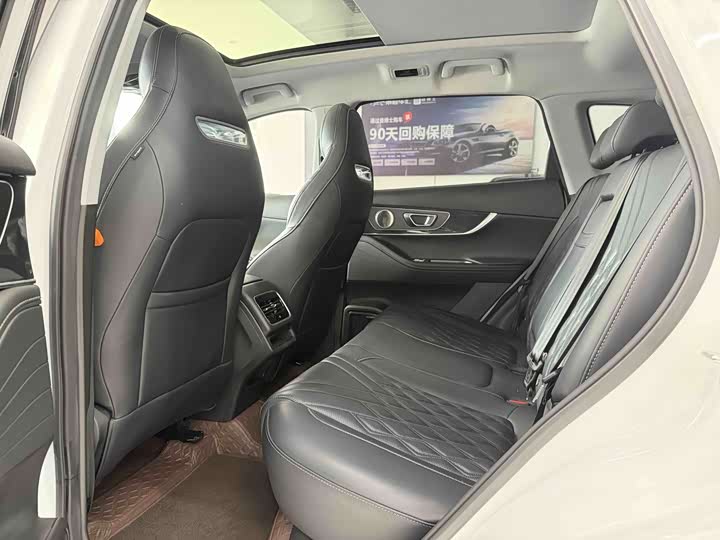 Chery Tiggo 7 Plus, 2023 — фото 8 из 9