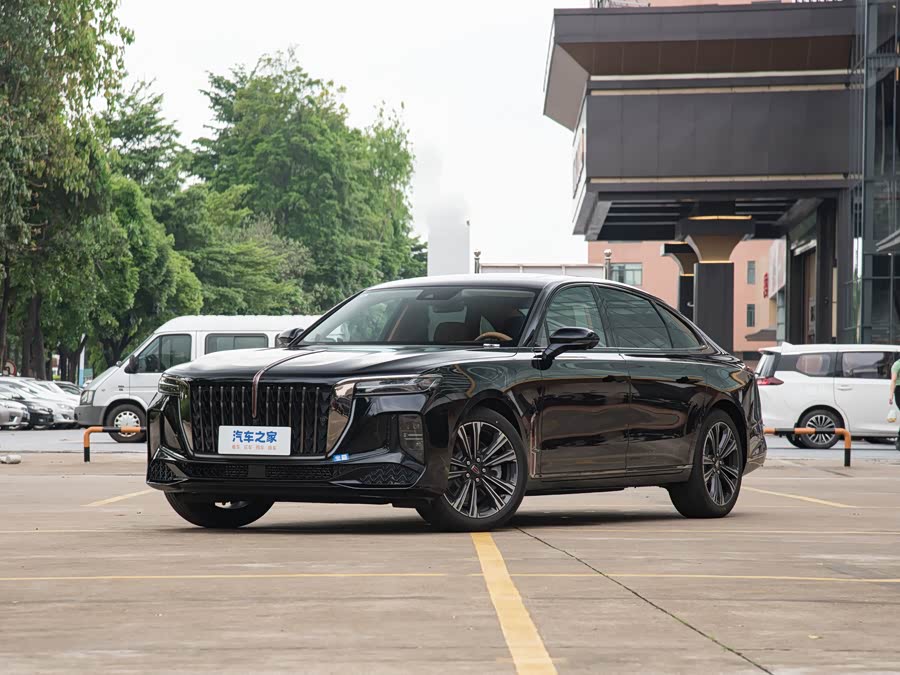 Hongqi H9, 2026 — купить в Санкт-Петербурге под ключ