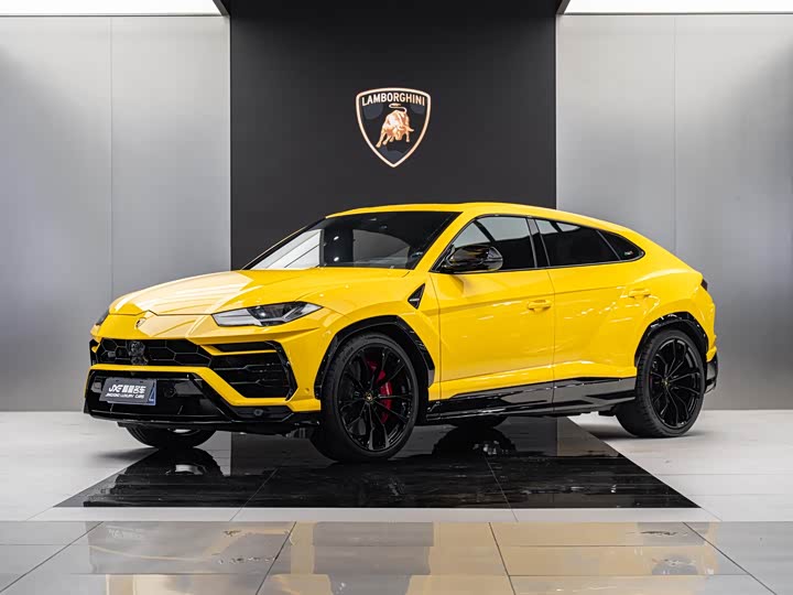 Lamborghini Urus, 2022 — купить в Казани под ключ