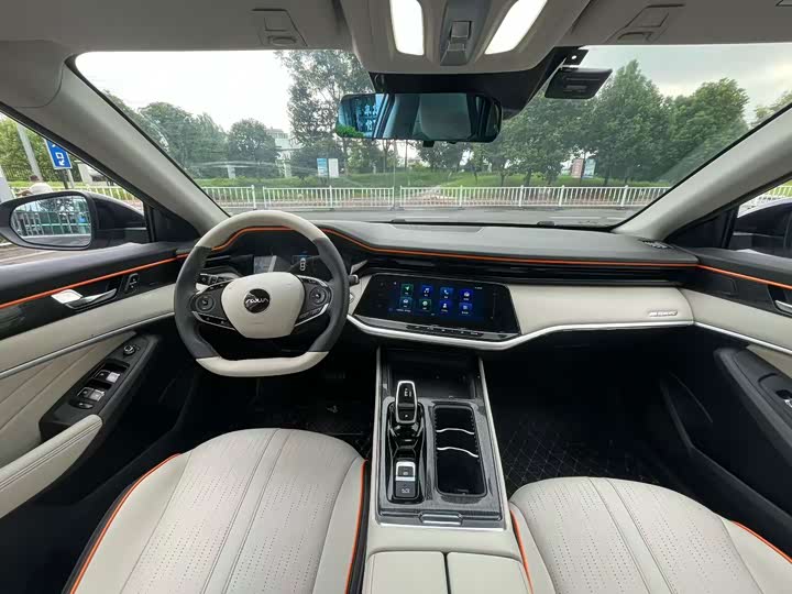Dongfeng Aeolus Yixuan Max, 2023 — фото 6 из 9