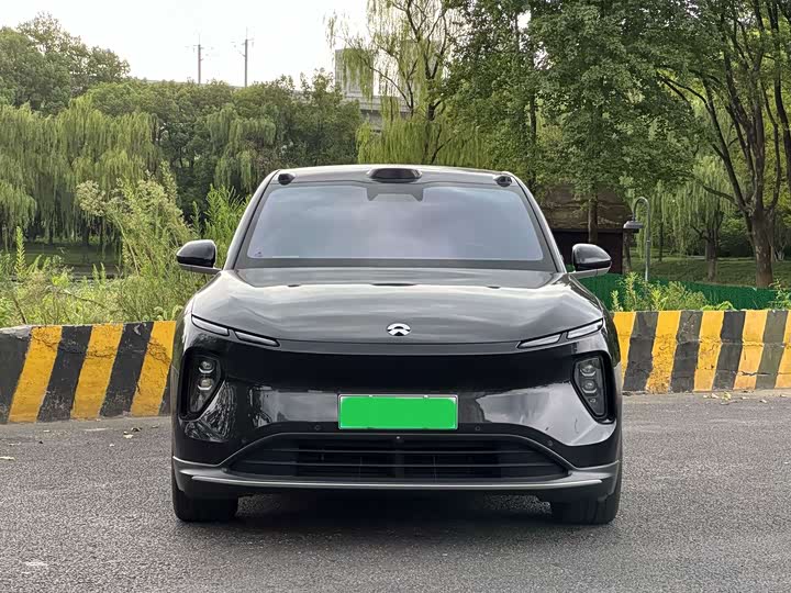 Nio EC6, 2023 — фото 2 из 9