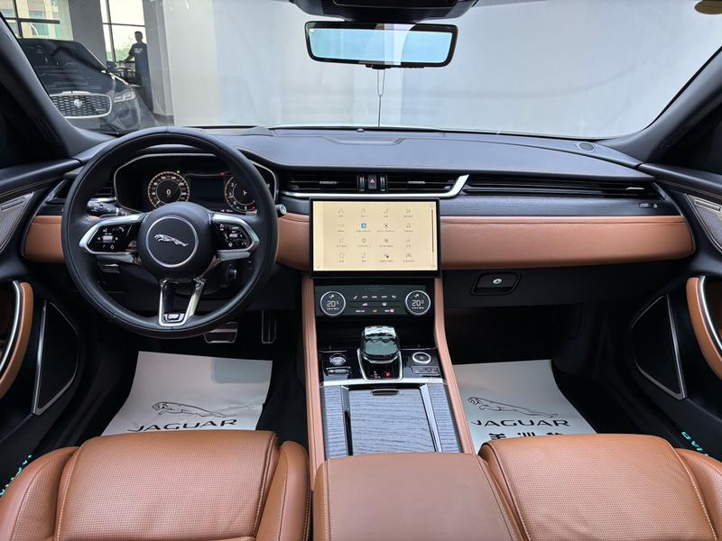Jaguar XF L, 2023 — фото 9 из 12