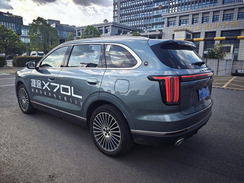 Jetour X70L, 2025 — фото 4 из 9