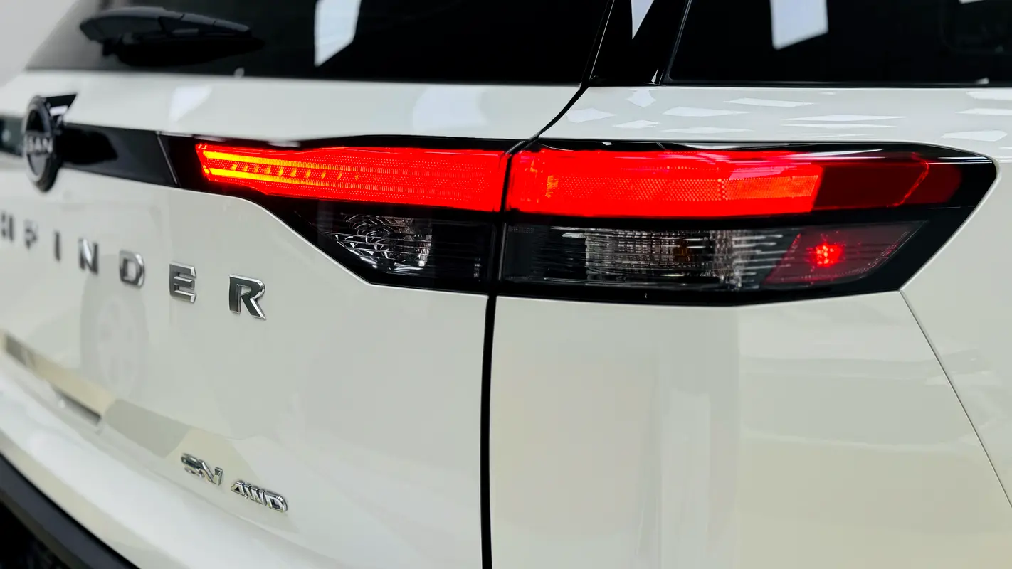 Nissan Pathfinder, 2024 — фото 8 из 10
