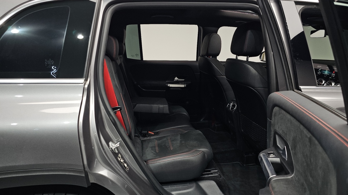 Mercedes-Benz GLB-Class, 2022 — фото 12 из 12