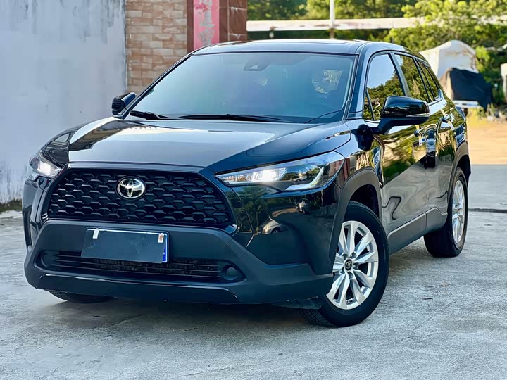 Toyota Corolla Cross, 2022 — купить в Казани под ключ