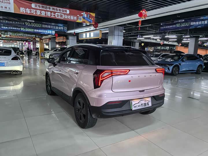 Geely Geometry E Firefly, 2023 — фото 8 из 9