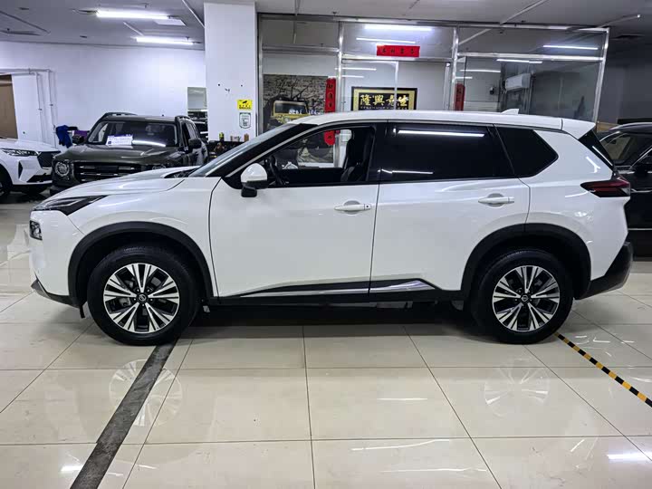 Nissan X-Trail, 2022 — фото 6 из 9