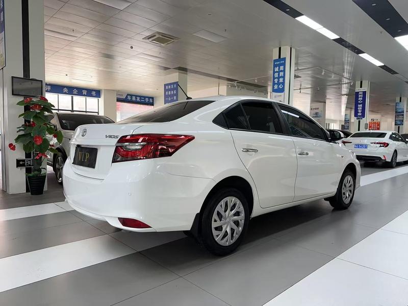 Toyota Vios, 2022 — фото 5 из 12