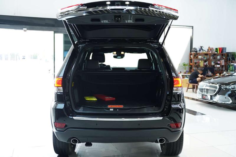 Jeep Grand Cherokee, 2022 — фото 12 из 12