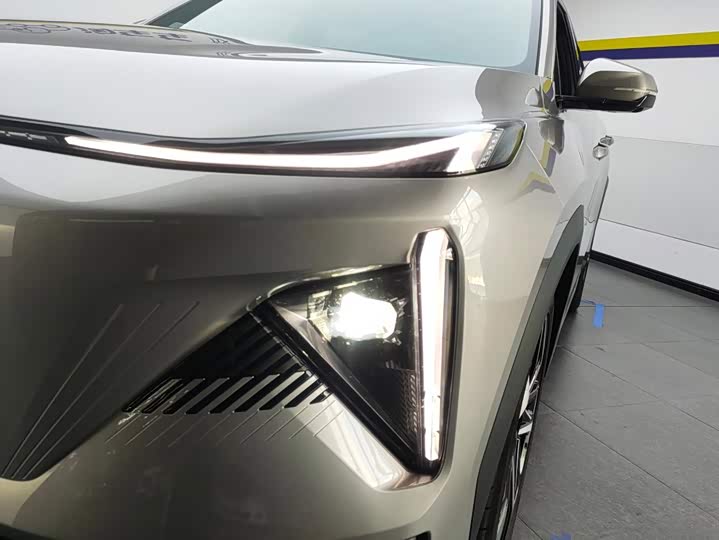 Geely Galaxy L7, 2024 — фото 5 из 9