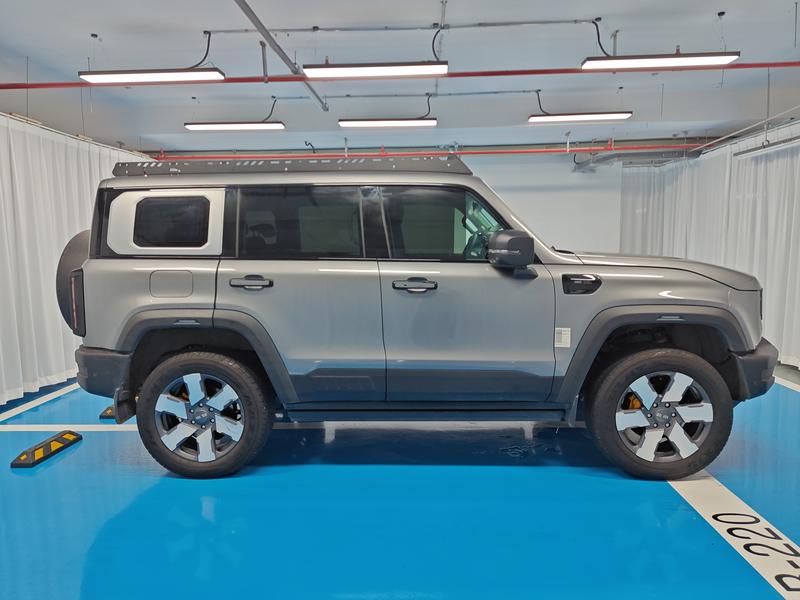 BAIC Beijing BJ40 Hybrid, 2024 — фото 8 из 12