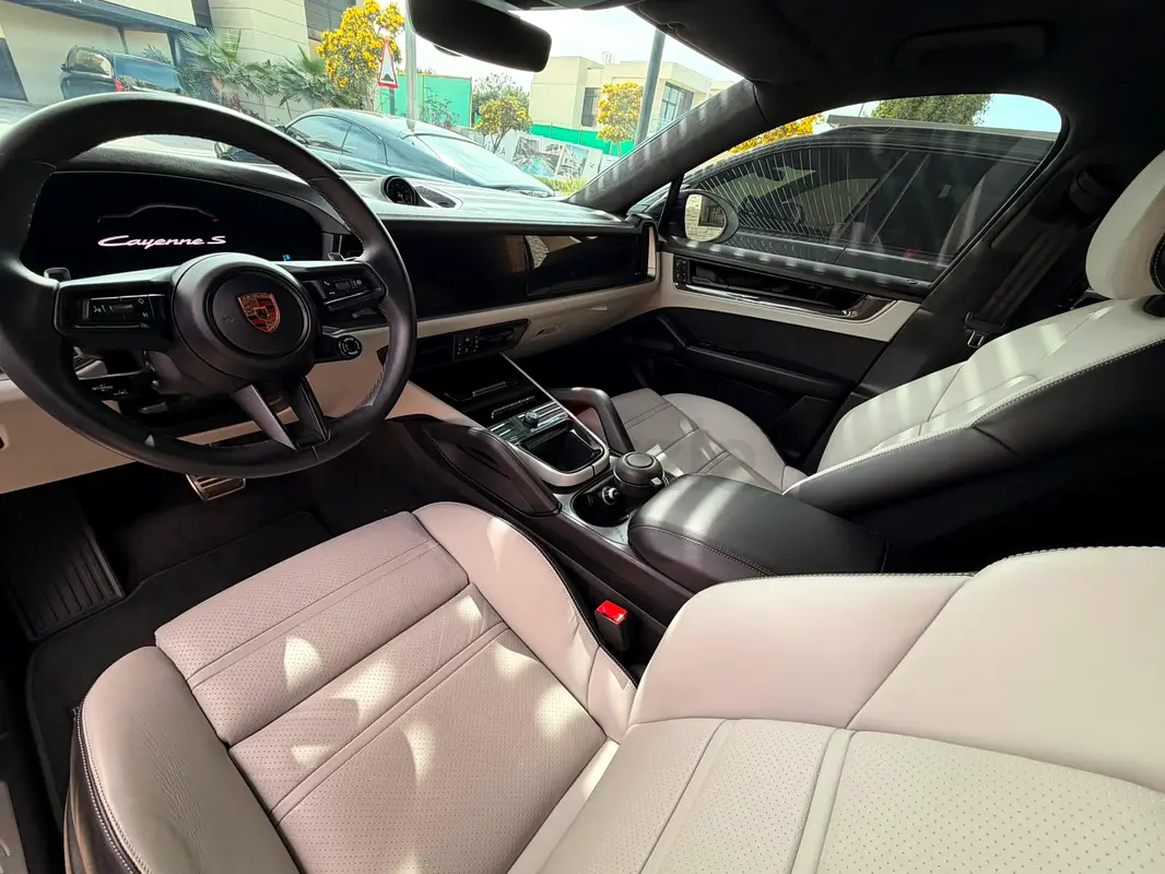 Porsche Cayenne, 2024 — фото 7 из 9