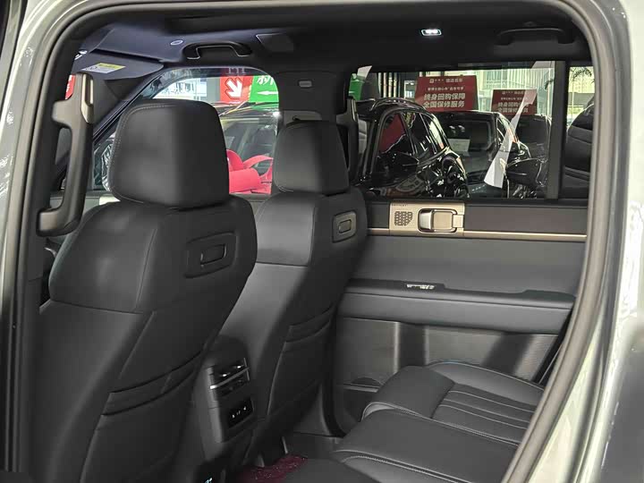 BYD FangChengBao Titanium 7 (Tai 7), 2026 — фото 4 из 9