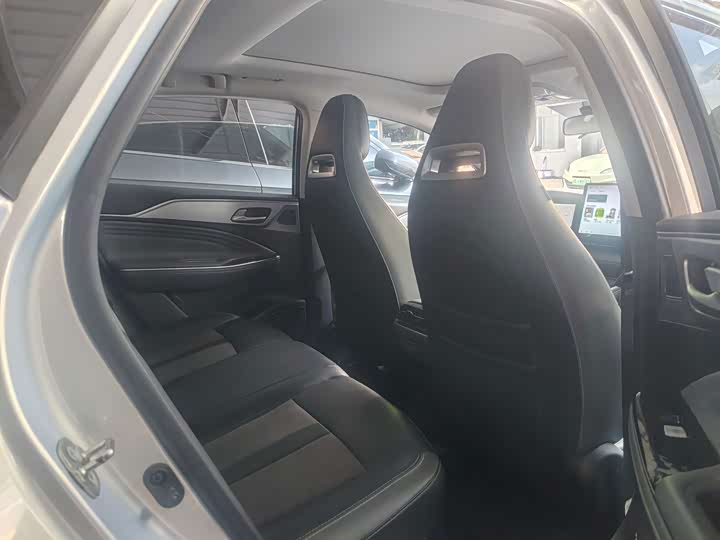 GAC Aion S Plus, 2023 — фото 7 из 9