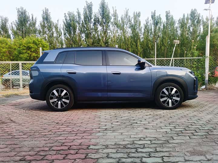 GAC Aion i60, 2025 — фото 5 из 9