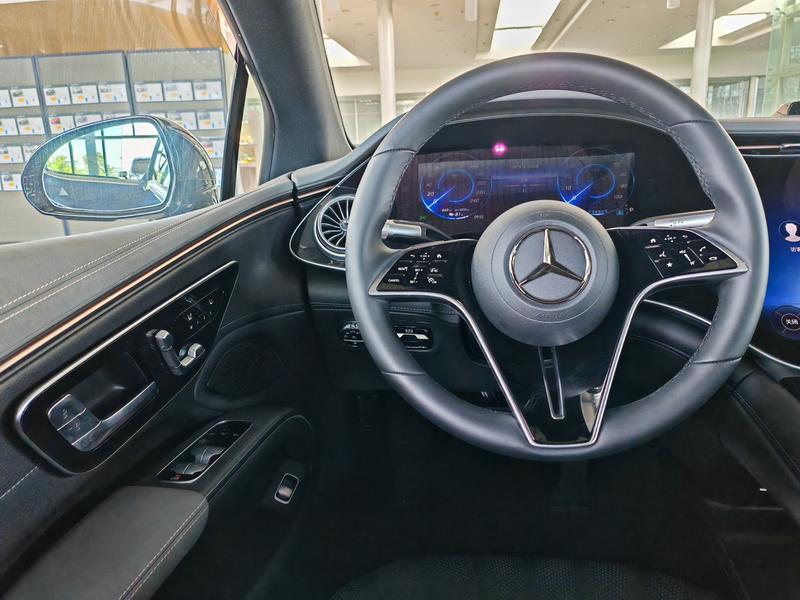 Mercedes-Benz EQS, 2025 — фото 9 из 12
