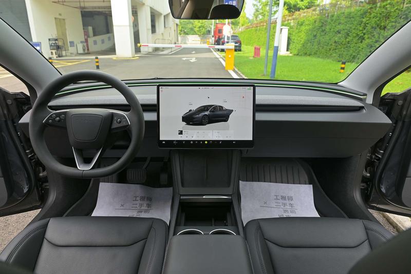 Tesla Model 3, 2024 — фото 9 из 12