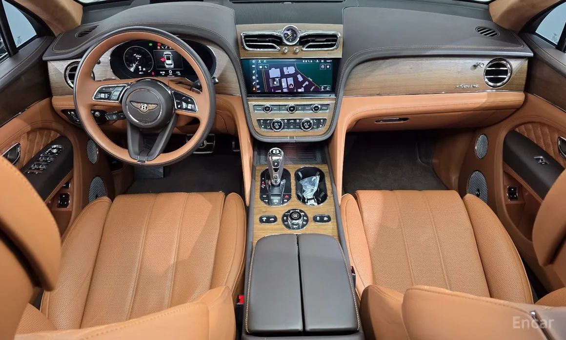 Bentley Bentayga, 2023 — фото 7 из 12
