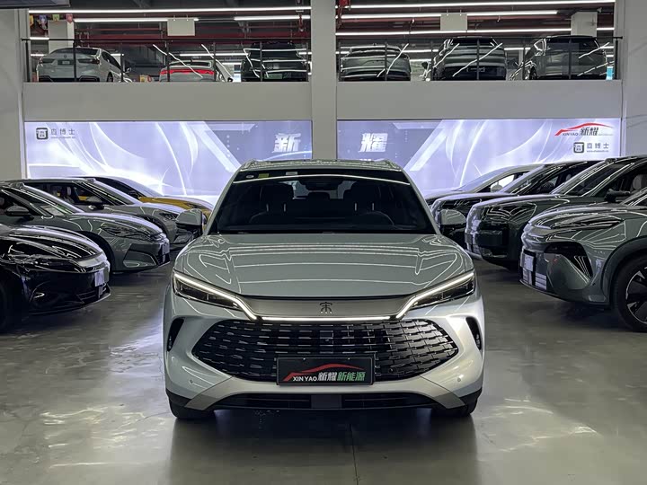 BYD Song L DM-i Hybrid, 2024 — фото 2 из 9