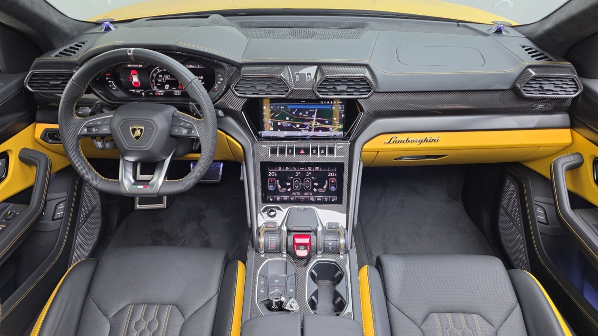 Lamborghini Urus, 2023 — фото 7 из 12