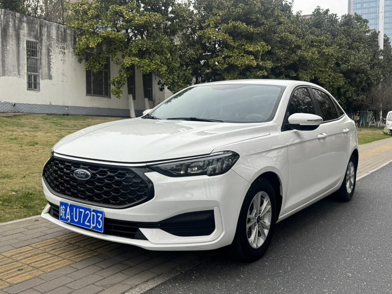 Ford Escort, 2022 — купить в Иванове под ключ