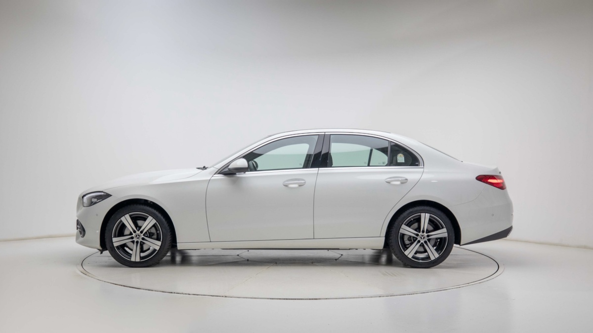 Mercedes-Benz C-Class, 2025 — фото 8 из 12