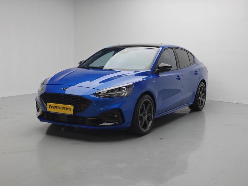 Ford Focus, 2022 — купить в Оренбурге под ключ