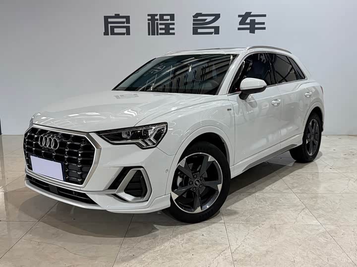 Audi Q3, 2023 — купить в Чебоксарах под ключ
