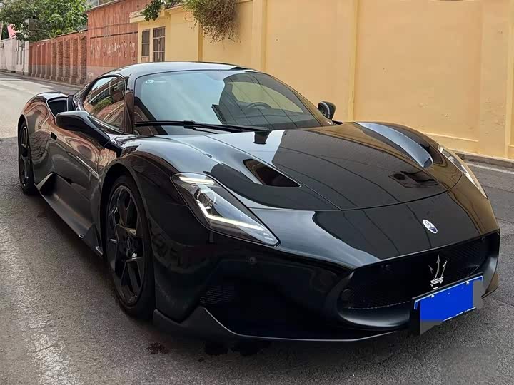 Maserati MC20, 2022 — фото 2 из 5