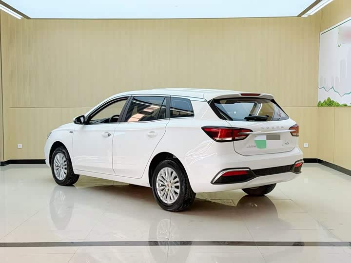 Roewe Ei5, 2022 — фото 5 из 9