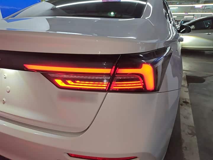 Chery Omoda S5 (Arrizo 5 Plus), 2023 — фото 8 из 9