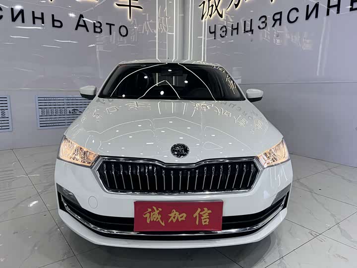 Skoda Rapid, 2022 — фото 2 из 9