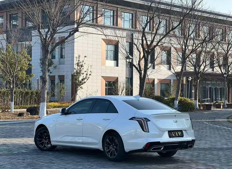 Cadillac CT4, 2023 — фото 4 из 11