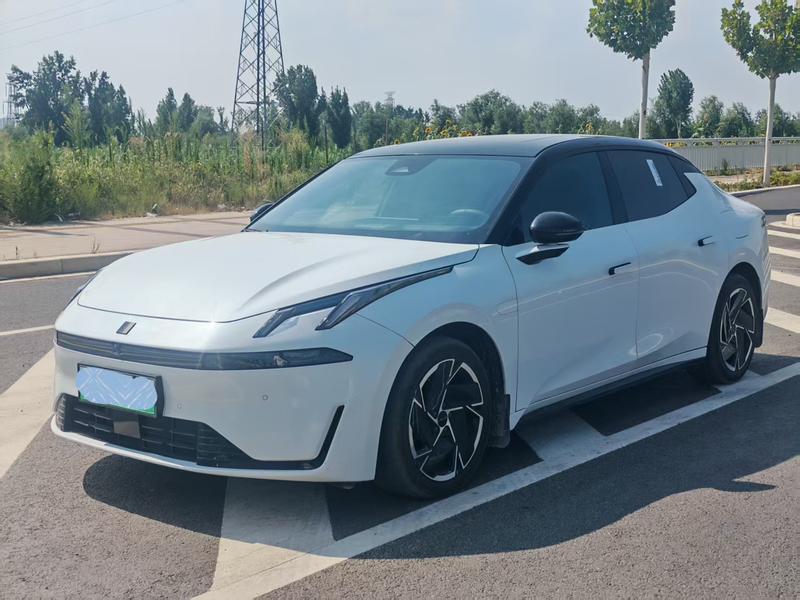 Lynk & Co 07 EM-P Hybrid, 2024 — купить в Ярославле под ключ