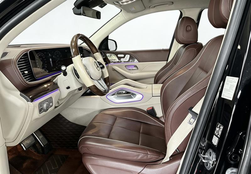 Mercedes-Benz Maybach GLS, 2022 — фото 9 из 11