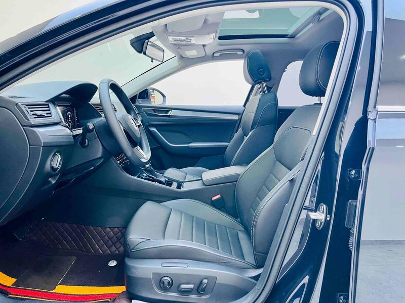 Skoda Superb, 2024 — фото 10 из 12