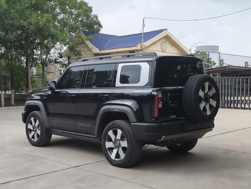 BAIC Beijing BJ40 Hybrid, 2025 — фото 5 из 12