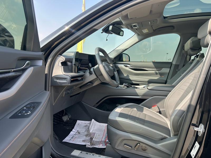 Ford Edge, 2024 — фото 11 из 12