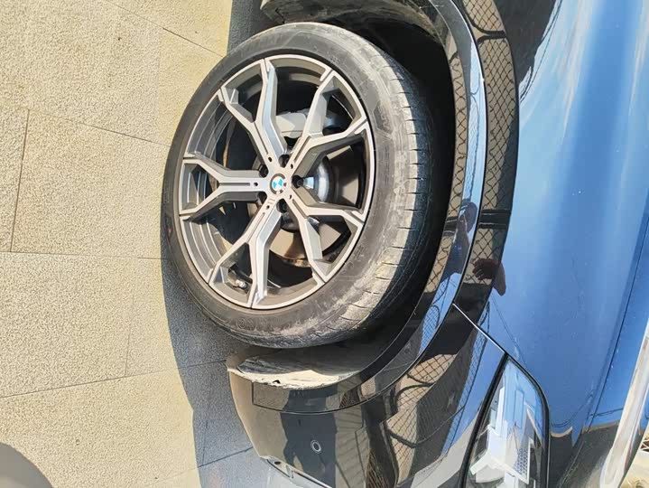 BMW X5, 2023 — фото 6 из 9
