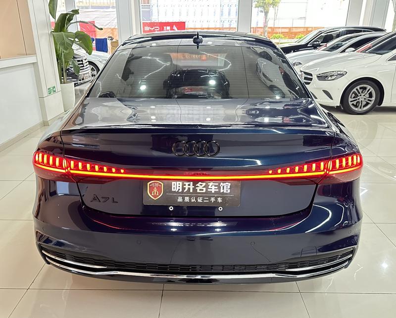 Audi A7L, 2023 — фото 2 из 10