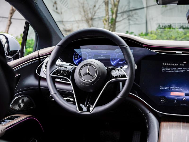 Mercedes-Benz EQS, 2023 — фото 9 из 12