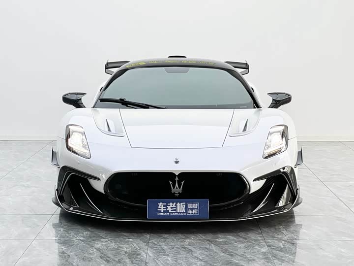 Maserati MC20, 2021 — фото 3 из 9