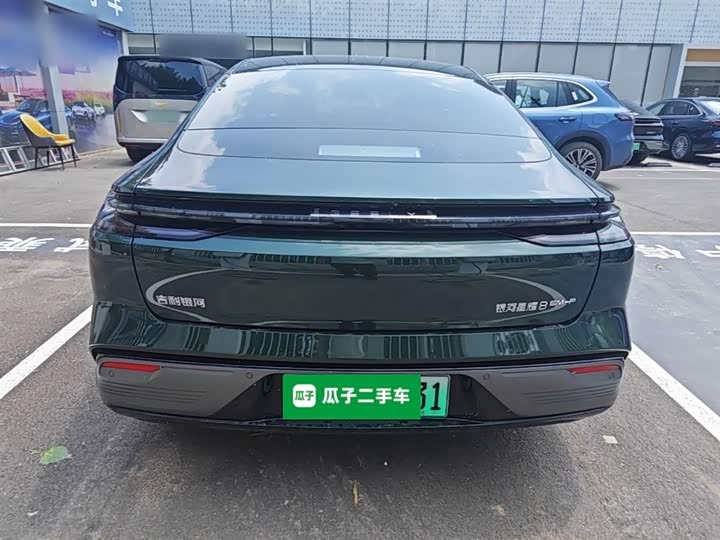 Geely Galaxy Starshine 8 EM-i, 2025 — фото 6 из 9