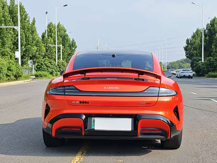 Xiaomi SU7, 2025 — фото 8 из 9
