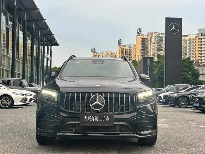 Mercedes-Benz GLB-Class AMG, 2026 — фото 2 из 9